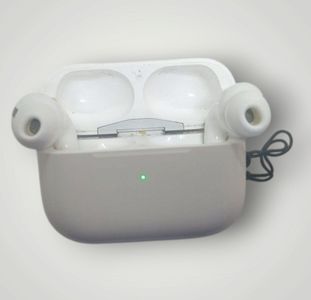 Б/в Навушники Apple airpods pro 2nd generation with magsafe charging case usb-c 01-200866316