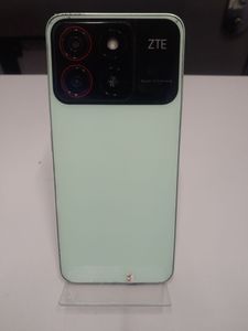 Б/в Мобільний телефон Zte blade a35 2/64gb 01-200879779
