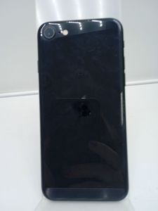 Б/в Мобільний телефон Apple iphone se 2022 64gb 01-200875414