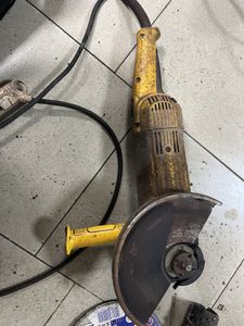 Б/в Кутова шліфмашина Dewalt dwe492 01-200884144