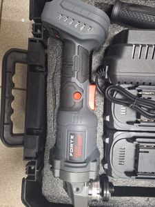 Б/у Угловая шлифмашина Forte ag21-125bc 2акб 4ah зп 01-200891104