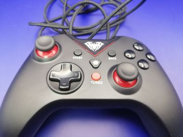 Б/в Геймпад Aula g1000 01-200896126