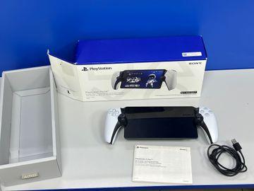 Б/в Ігровий джойстик Sony playstation portal 01-200896020