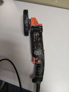 Б/у Угловая шлифмашина Dnipro-M gl-125s 01-200901568