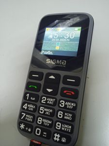 Б/в Мобільний телефон Sigma comfort 50 cf113 01-200902846