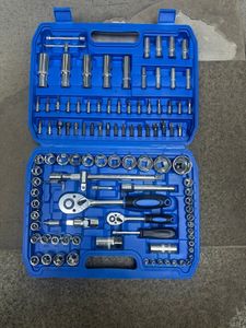 Б/в Набір автоінструментів New Tools 94 шт 16-000275146