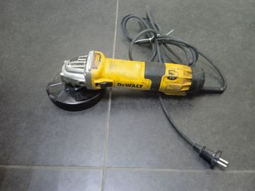 Б/в Кутова шліфмашина Dewalt dwe4257 01-200907340