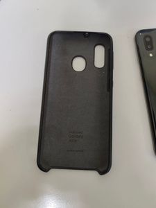 Б/в Мобільний телефон Samsung galaxy a20e sm-a202f 3/32gb 01-200898651