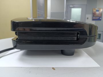 Б/у Бутербродница Russell hobbs 24530-56 01-200890887