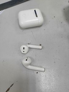 Б/в Навушники Apple airpods 2nd generation a1602, a2031, a2032 01-200923381