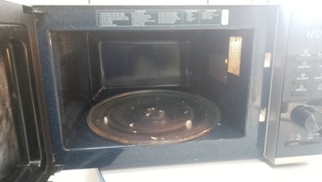 Б/в Мікрохвильова піч Samsung ms23k3515as/ua 01-200929448