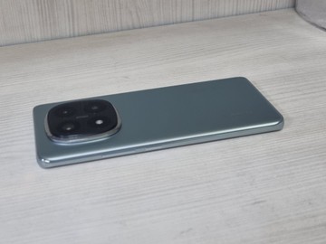 Б/в Мобільний телефон Xiaomi redmi note 14 pro+ 5g 8/256gb 01-200932249
