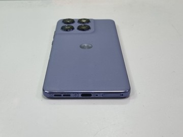 Б/в Мобільний телефон Motorola moto edge 60 fusion 8/256gb 01-200938089