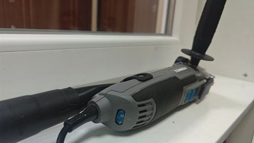 Б/в Багатофункціональний інструмент Ferrex fm 300 01-200940550