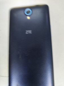 Zte z828