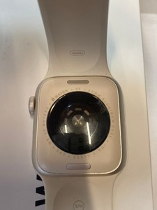 Б/у Смарт-часы Apple watch se 3 gps 40mm alu. case 01-201003593
