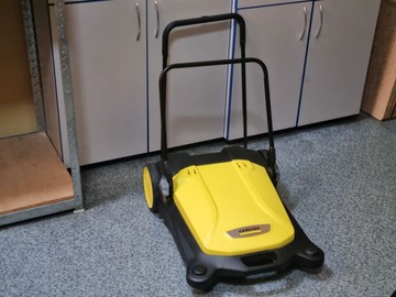 Б/в Підмітальна машина Karcher s 4 twin 01-201006256