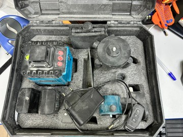Б/у Лазерный нивелир Eurotools 16-lines 01-201007799