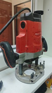 Б/в Фрезер Maktec mt 362 01-201049021
