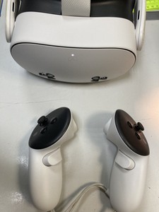 Б/в Окуляри віртуальної реальності Meta quest 3s 128gb 01-201053071