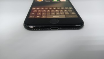 Б/в Мобільний телефон Apple iphone 7 plus 128gb 01-201086004