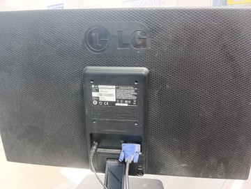 Б/в Монітор Lg e2242 01-201087214