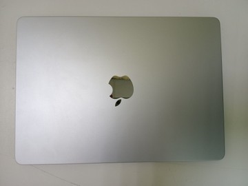Б/у Ноутбук Apple macbook air 13,6" m2 2022 01-201092309