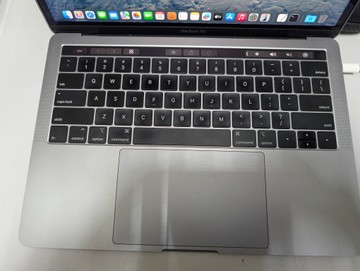 Б/в Ноутбук Apple macbook pro a1989 13,3" core i5 2,3 ghz/ram 16gb/ssd 256gb/intel iris plus graphics 655 01-201101604