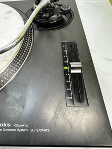 Б/в Програвач вінілових платівок Technics sl-1210mk2 01-201127913