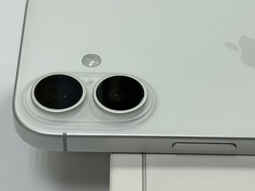 Б/у Мобільний телефон Apple iphone 17 256gb 01-201154776