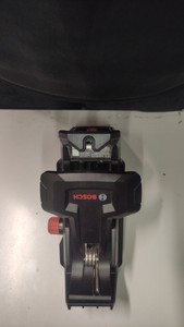 Б/в Лазерний нівелір Bosch gll 2-20g + lb10 01-201174411