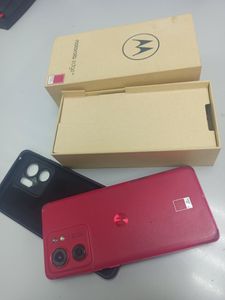 01-200607211: Motorola edge 40 8/256gb