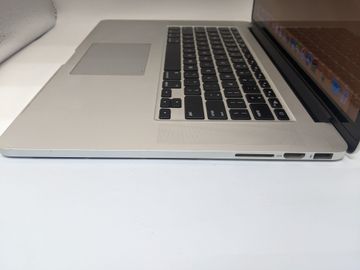 01-200632483: Apple macbook pro/ a1398/ core i7 2.7hgz/ ram16gb/ ssd512gb/intel hd4000