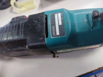 01-200786731: Makita hr 2450