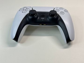 01-200787590: Sony dualsense