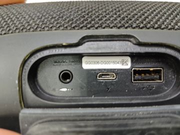 01-200795766: Jbl charge 3