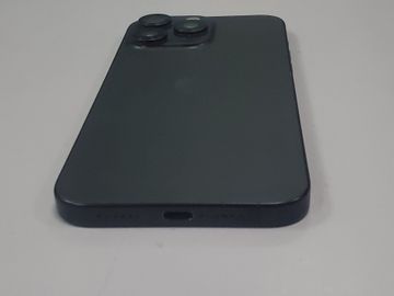 Б/в Мобільний телефон Apple iphone 15 pro max 256gb 01-200807832