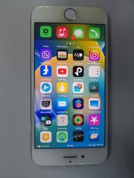 Б/в Мобільний телефон Apple iphone 8 64gb 01-200814933