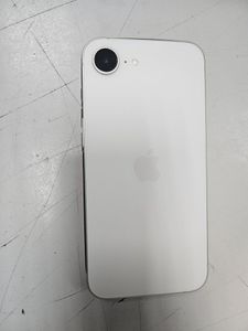 Б/в Мобільний телефон Apple iphone 16e 128gb 01-200820627