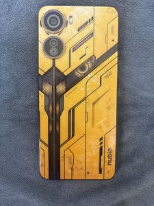 Б/в Мобільний телефон Zte nubia neo 8/256gb 01-200840900