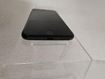 Б/в Мобільний телефон Apple iphone 7 32gb 01-200836068