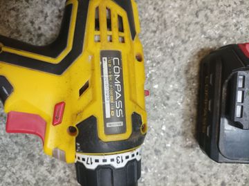 Б/в Шурупокрут Compass cd-111-12/2 2акб зп 01-200860425