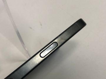 Б/у Мобильный телефон Apple iphone 16 pro 256gb 01-200840981