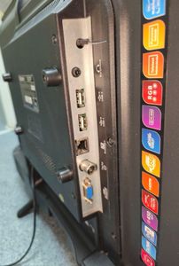 Б/в Телевізор Saturn led32hd900ust2 01-200870694