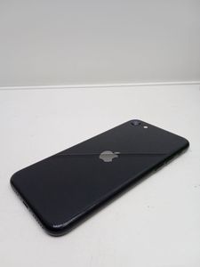 Б/в Мобільний телефон Apple iphone se 2022 64gb 01-200875414