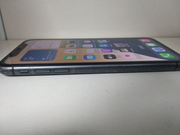 Б/в Мобільний телефон Apple iphone 11 64gb 01-200889608