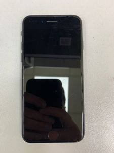 Б/в Мобільний телефон Apple iphone se 2020 64gb 01-200892345