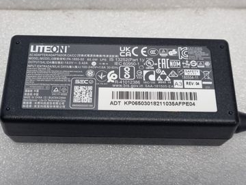 Б/в Мережевий зарядний пристрій Liteon до ноутбука 01-200891429