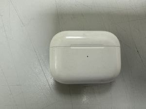 Б/в Навушники Apple airpods pro 2nd generation with magsafe charging case usb-c 01-200891395