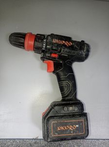 Б/в Шурупокрут Dnipro-M cd-182q 2акб зп 01-200898314